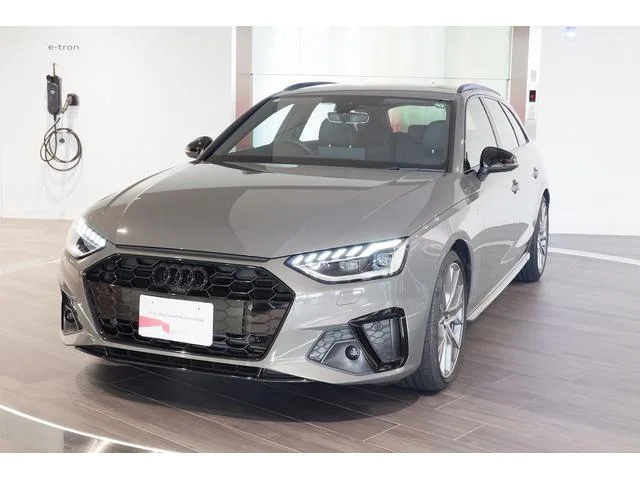 Audi A4 AVANT 35 TFSI S-LINE 2023 — фото 1, купить с доставкой в Москву
