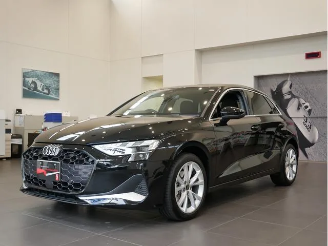 Audi A3 SPORTBACK 30 TFSI ADVANCED 2025 — фото 1, купить с доставкой в Москву
