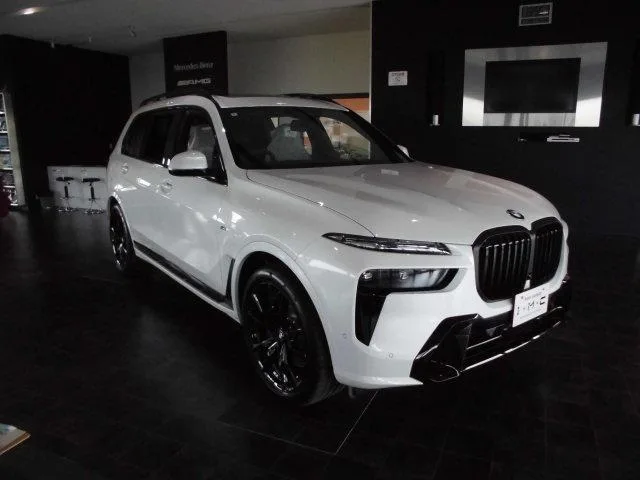 BMW X7 X DRIVE 40D M SPORT 2025 — фото 1, купить с доставкой в Москву