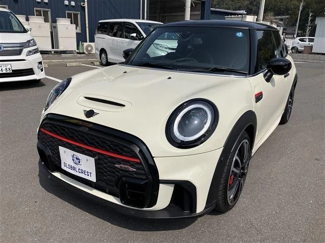 MINI MINI 2023 — фото 1, купить с доставкой в Москву