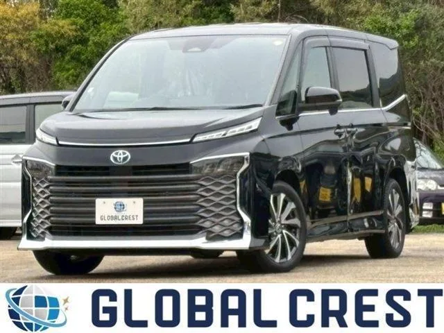 Toyota VOXY HYBRID S-Z 2023 — фото 1, купить с доставкой в Москву