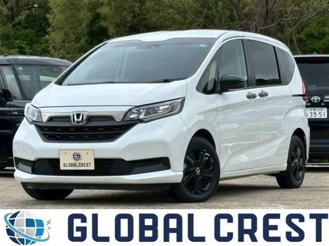 Honda FREED HYBRID HYBRID G BLACK STYLE 2023 — фото 1, купить с доставкой в Москву
