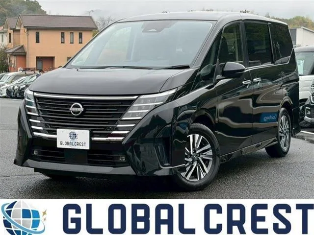 Nissan SERENA E-POWER HIGHWAY STAR V 2024 — фото 1, купить с доставкой в Москву