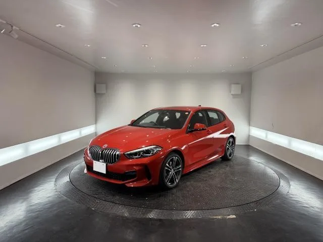 BMW 1 Series 118D M SPORT 2022 — фото 1, купить с доставкой в Москву