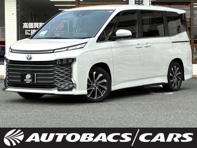 Toyota VOXY HYBRID S-Z 2025 — фото 1, купить с доставкой в Москву