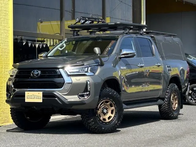Toyota HILUX Z 2022 — фото 1, купить с доставкой в Москву