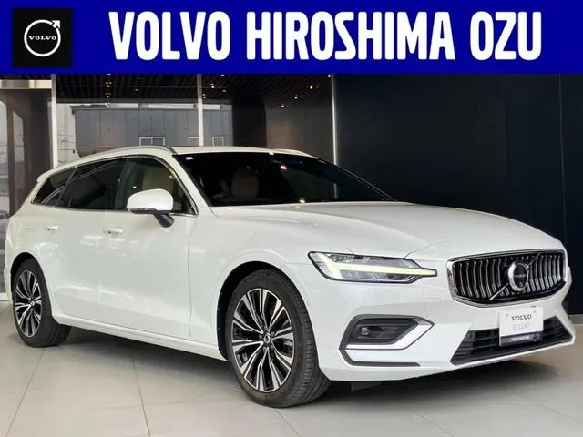 Volvo V60 ULTRA B4 2025 — фото 1, купить с доставкой в Москву
