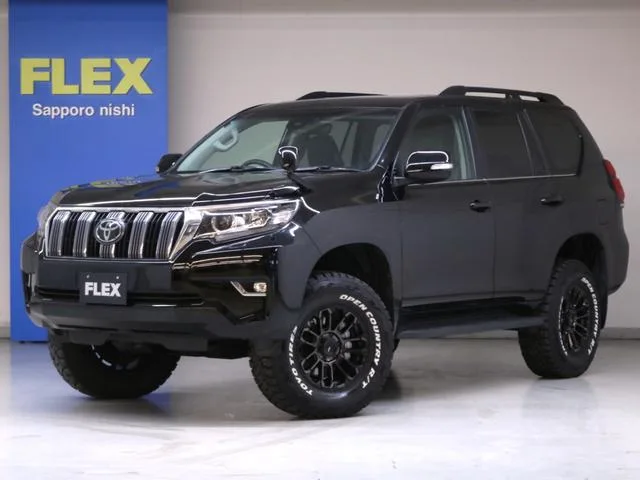 Toyota Land Cruiser Prado TX L PACKAGE 2023 — фото 1, купить с доставкой в Москву