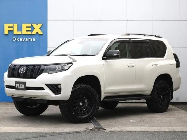 Toyota Land Cruiser Prado TX L PACKAGE MATT BLACK EDITION 2022 — фото 1, купить с доставкой в Москву
