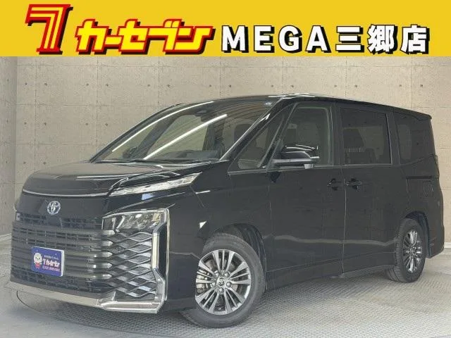 Toyota VOXY HYBRID S-G 2022 — фото 1, купить с доставкой в Москву