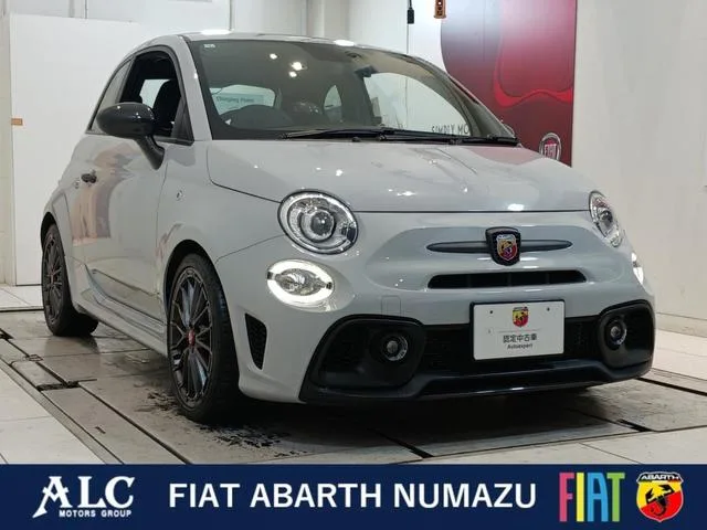 Abarth ABARTH 695 COMPETIZIONE 2023 — фото 1, купить с доставкой в Москву