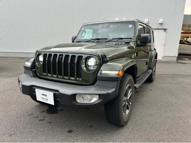 Chrysler Jeep JEEP WRANGLER UNLIMITED SAHARA 2023 — фото 1, купить с доставкой в Москву