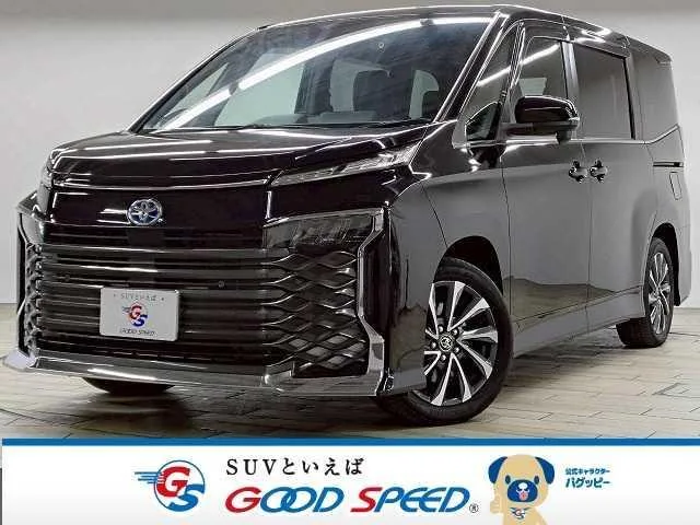 Toyota VOXY HYBRID S-Z 2023 — фото 1, купить с доставкой в Москву