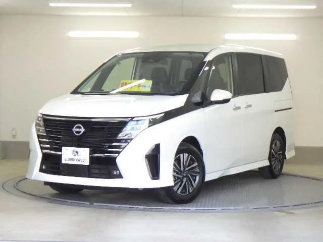Nissan SERENA HIGHWAY STAR V 2025 — фото 1, купить с доставкой в Москву