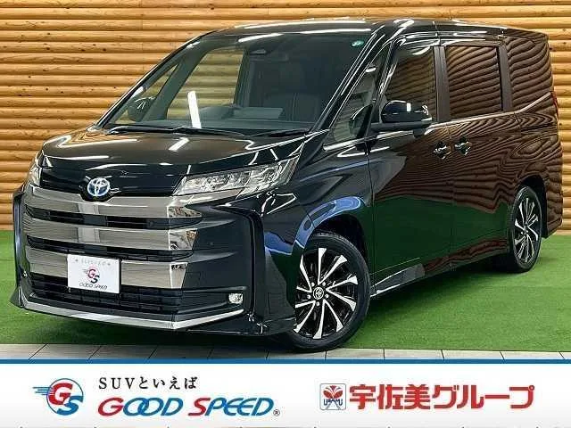 Toyota NOAH HYBRID S-Z 2023 — фото 1, купить с доставкой в Москву