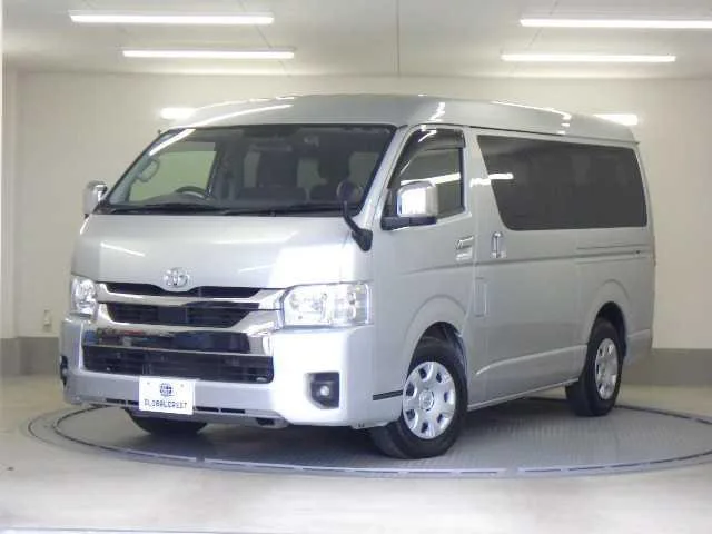 Toyota HIACE WAGON GL 2023 — фото 1, купить с доставкой в Москву