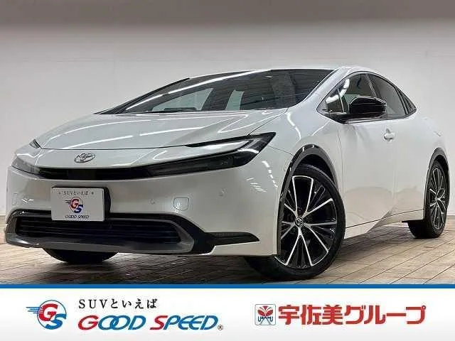 Toyota Prius Z 2023 — фото 1, купить с доставкой в Москву