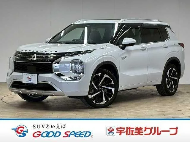 Mitsubishi OUTLANDER PHEV P 2023 — фото 1, купить с доставкой в Москву