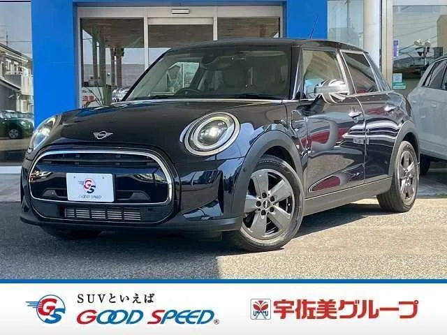 MINI MINI COOPER CLASSIC TRIM 2022 — фото 1, купить с доставкой в Москву