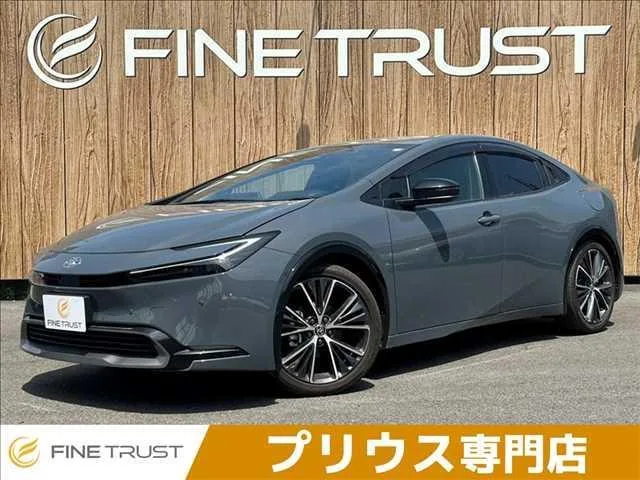 Toyota PRIUS Z 2023 — фото 1, купить с доставкой в Москву