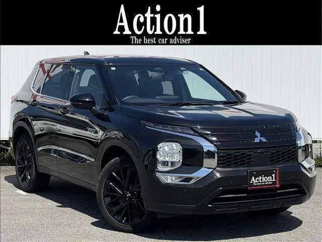 Mitsubishi OUTLANDER PHEV BLACK EDITION 2023 — фото 1, купить с доставкой в Москву