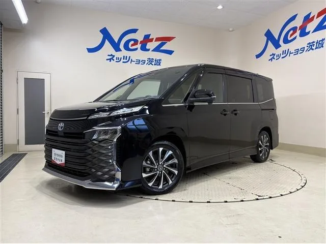 Toyota VOXY HYBRID S-Z 2022 — фото 1, купить с доставкой в Москву