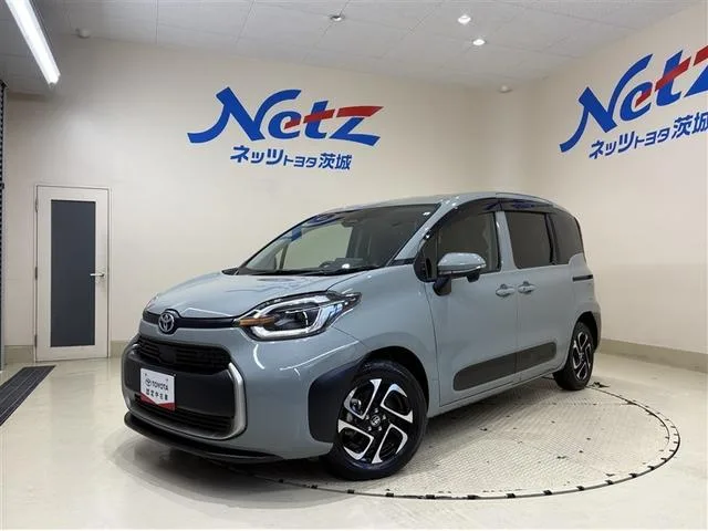 Toyota SIENTA Z 2023 — фото 1, купить с доставкой в Москву