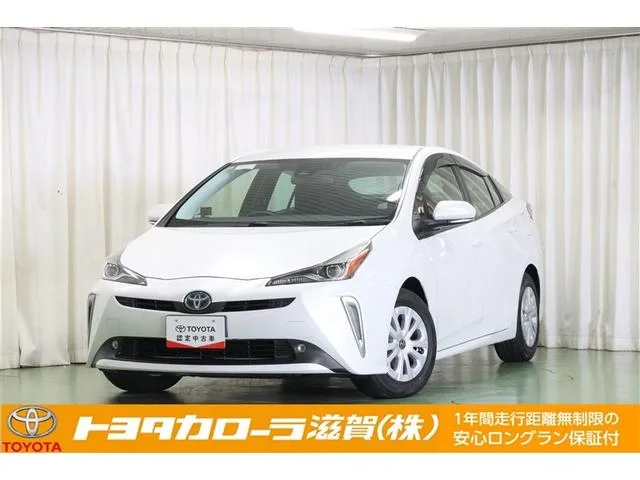 Toyota Prius S SAFETY PLUS II 2022 — фото 1, купить с доставкой в Москву