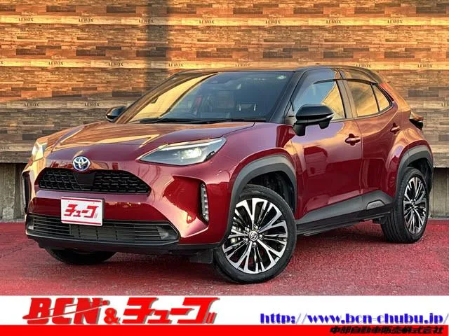 Toyota YARIS CROSS HYBRID Z 2023 — фото 1, купить с доставкой в Москву