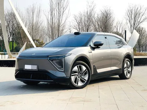 HiPhi Y 2023 купить в Москве