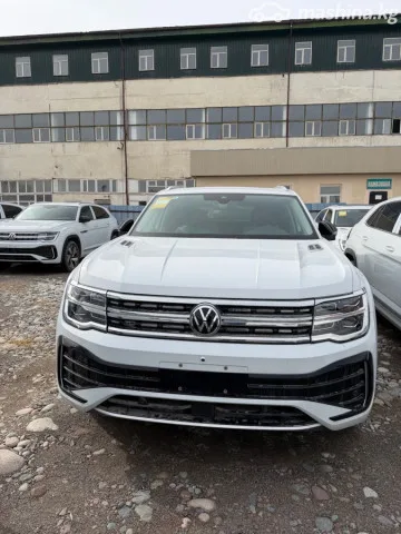Volkswagen Teramont 2025 — фото 1, купить с доставкой в Москву