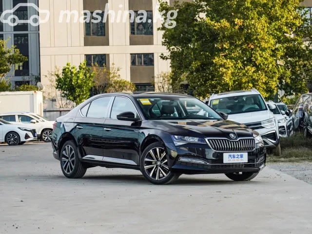 Skoda Superb 2025 — фото 1, купить с доставкой в Москву