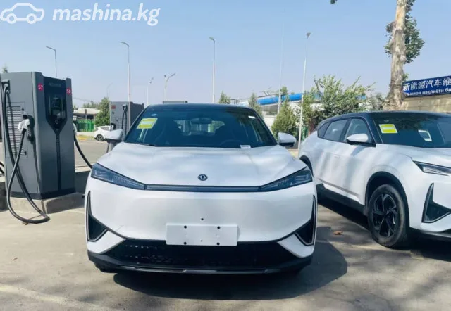 Dongfeng Aeolus E70 2025 — фото 1, купить с доставкой в Москву