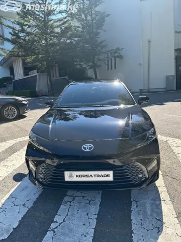 Toyota Camry 2025 — фото 1, купить с доставкой в Москву