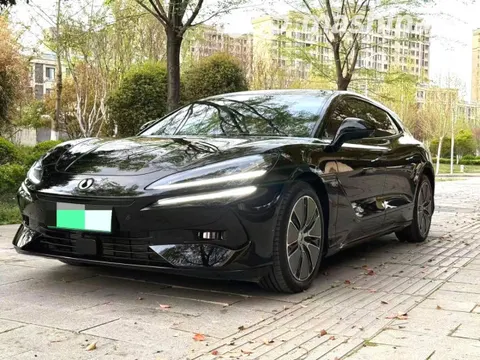 Denza Z9 GT 2024 купить в Москве