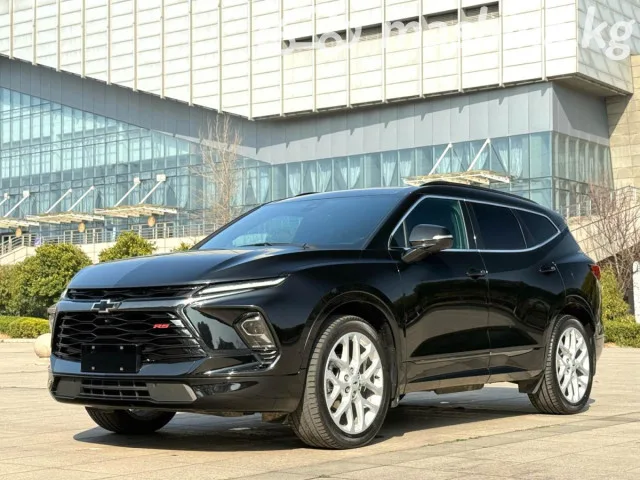 Chevrolet Blazer 2023 — фото 1, купить с доставкой в Москву