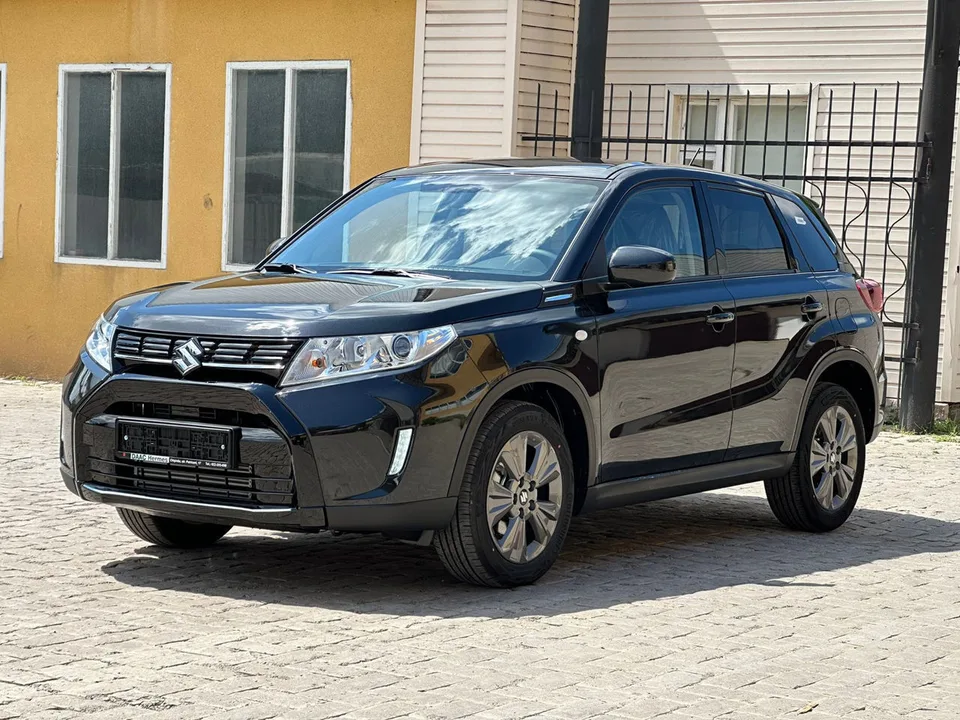 Suzuki Vitara 2025 — фото 1, купить с доставкой в Москву