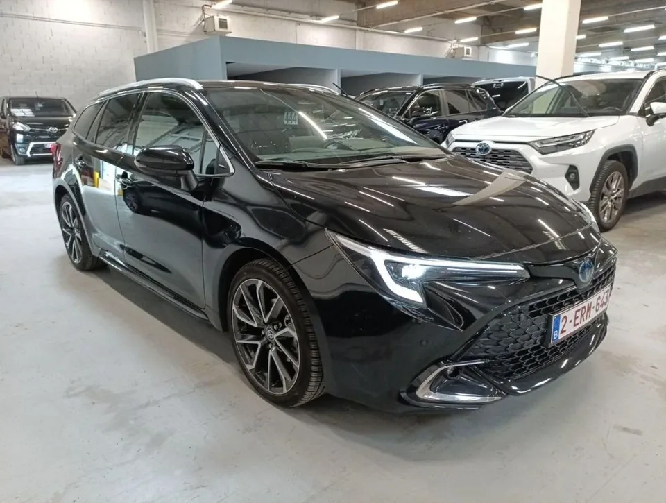 Toyota Corolla 2024 — фото 1, купить с доставкой в Москву