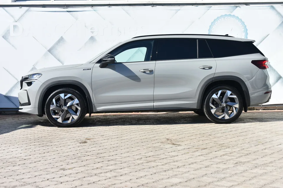 Skoda Kodiaq 2025 — фото 1, купить с доставкой в Москву