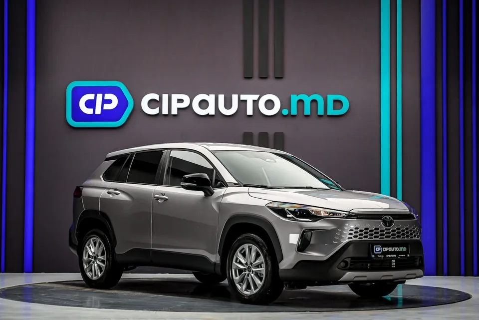 Toyota CorollaCross 2025 — фото 1, купить с доставкой в Москву