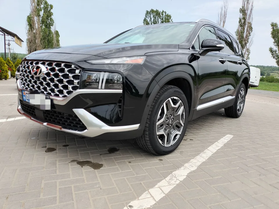 Hyundai SantaFe 2022 — фото 1, купить с доставкой в Москву