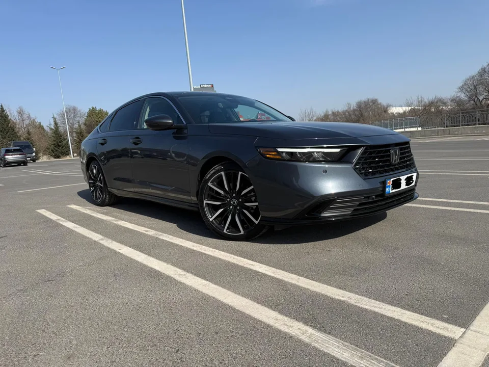 Honda Accord 2023 — фото 1, купить с доставкой в Москву