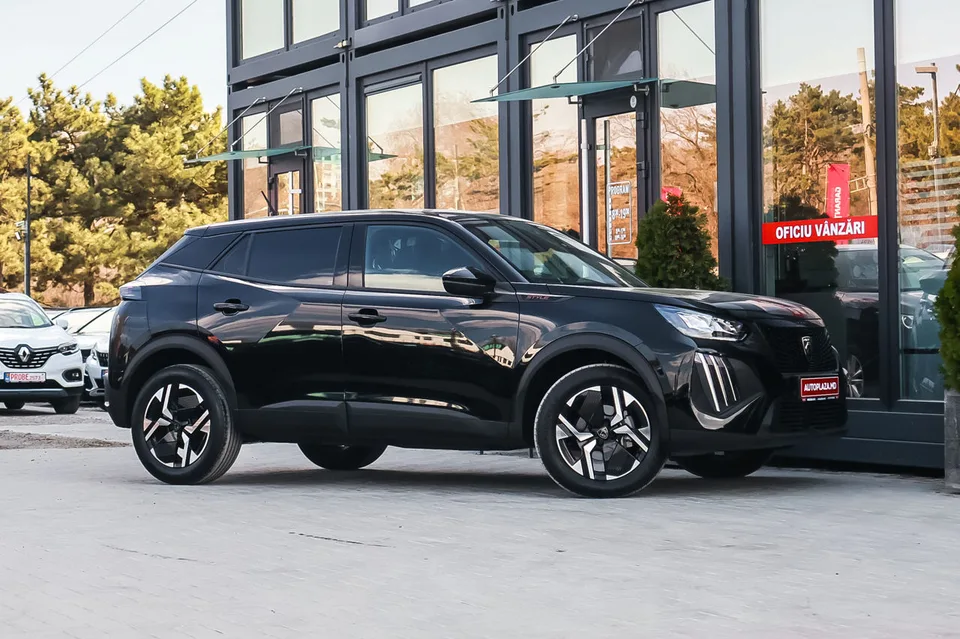 Peugeot 2008 2025 — фото 1, купить с доставкой в Москву
