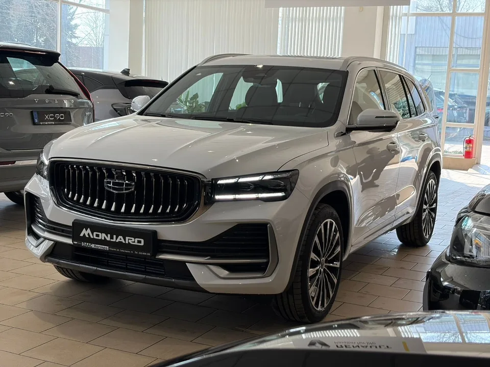 Geely Monjaro 2025 — фото 1, купить с доставкой в Москву
