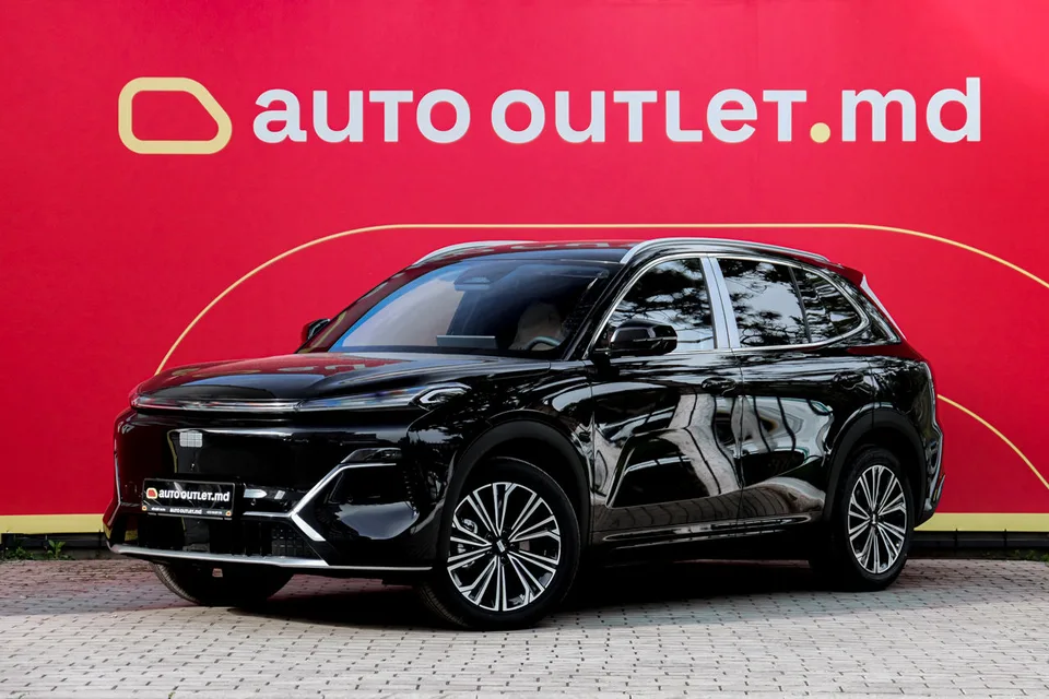 Geely Galaxy L7 2025 — фото 1, купить с доставкой в Москву