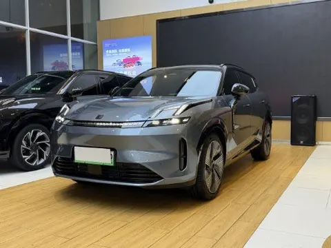 Lynk & Co 08 2025 купить в Москве