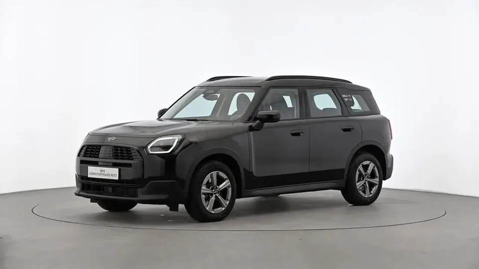 MINI Countryman C Classic Trim 2024 — фото 1, купить с доставкой в Москву