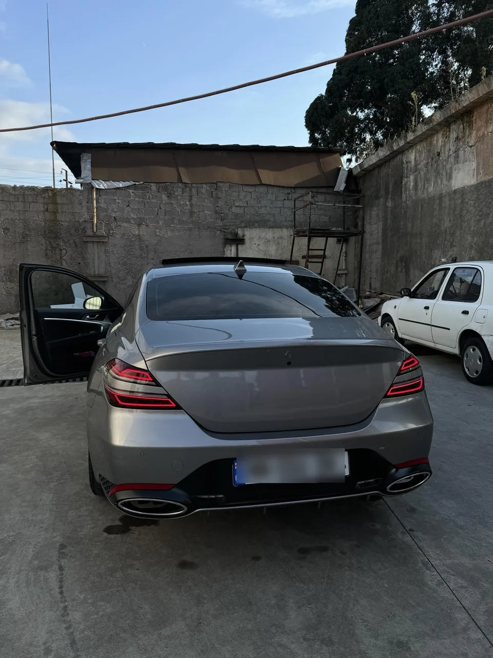 Hyundai Genesis G70 2022 — миниатюра 3