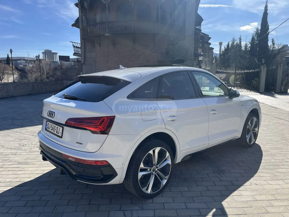 Audi Q5 2023 — миниатюра 2