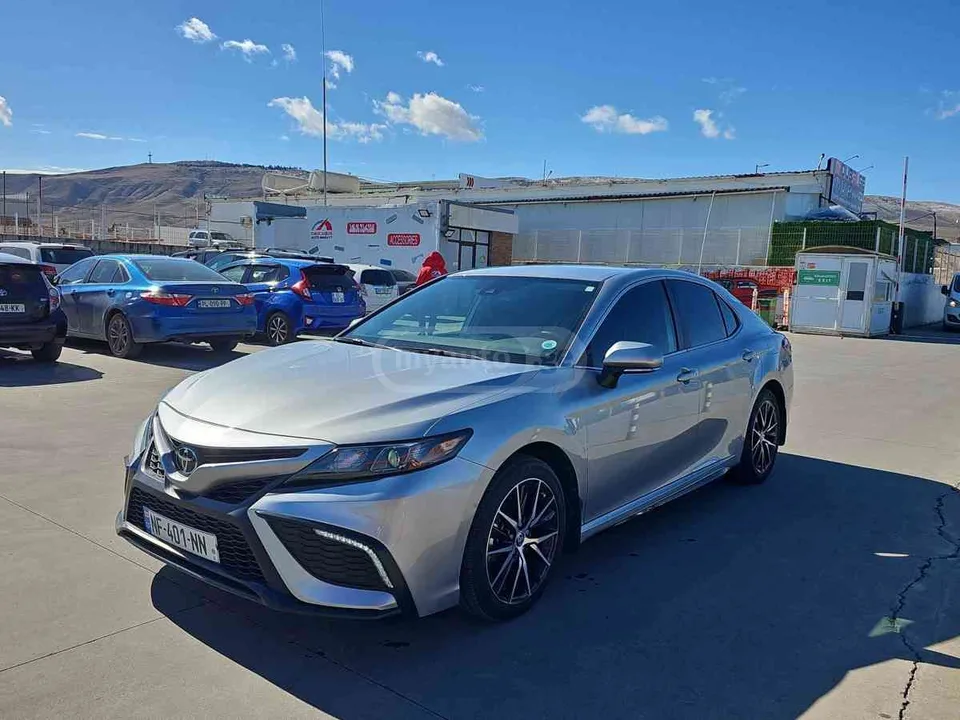 Toyota Camry Toyota Camry 2023 — фото 1, купить с доставкой в Москву